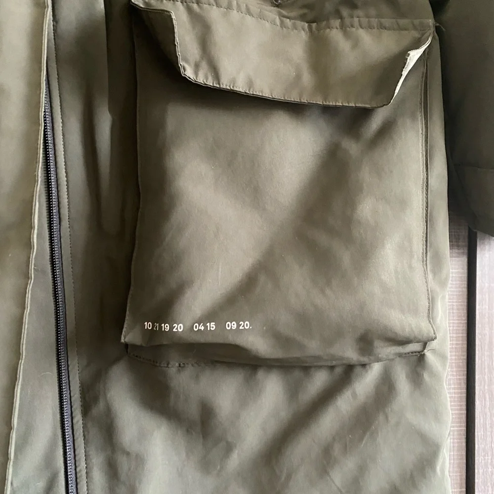 Jacket - Picture 2 of 9